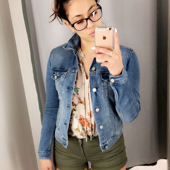 Meet your Posher, Rosemary - Picture 1 of 1